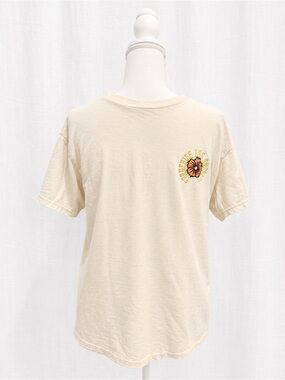 Cream Short-Sleeve Graphic Tee with Sunflower Chest Print